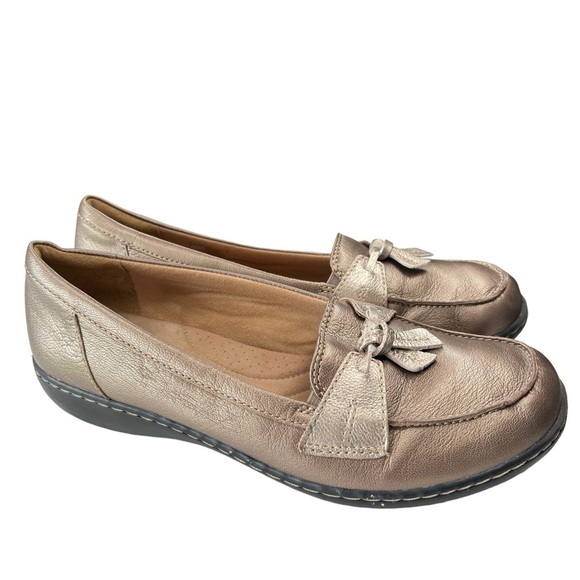Clarks Collections Loafers 15260 Brown Flat Slip On Shoes Gold Metallic Size 9.5 - Picture 2 of 9